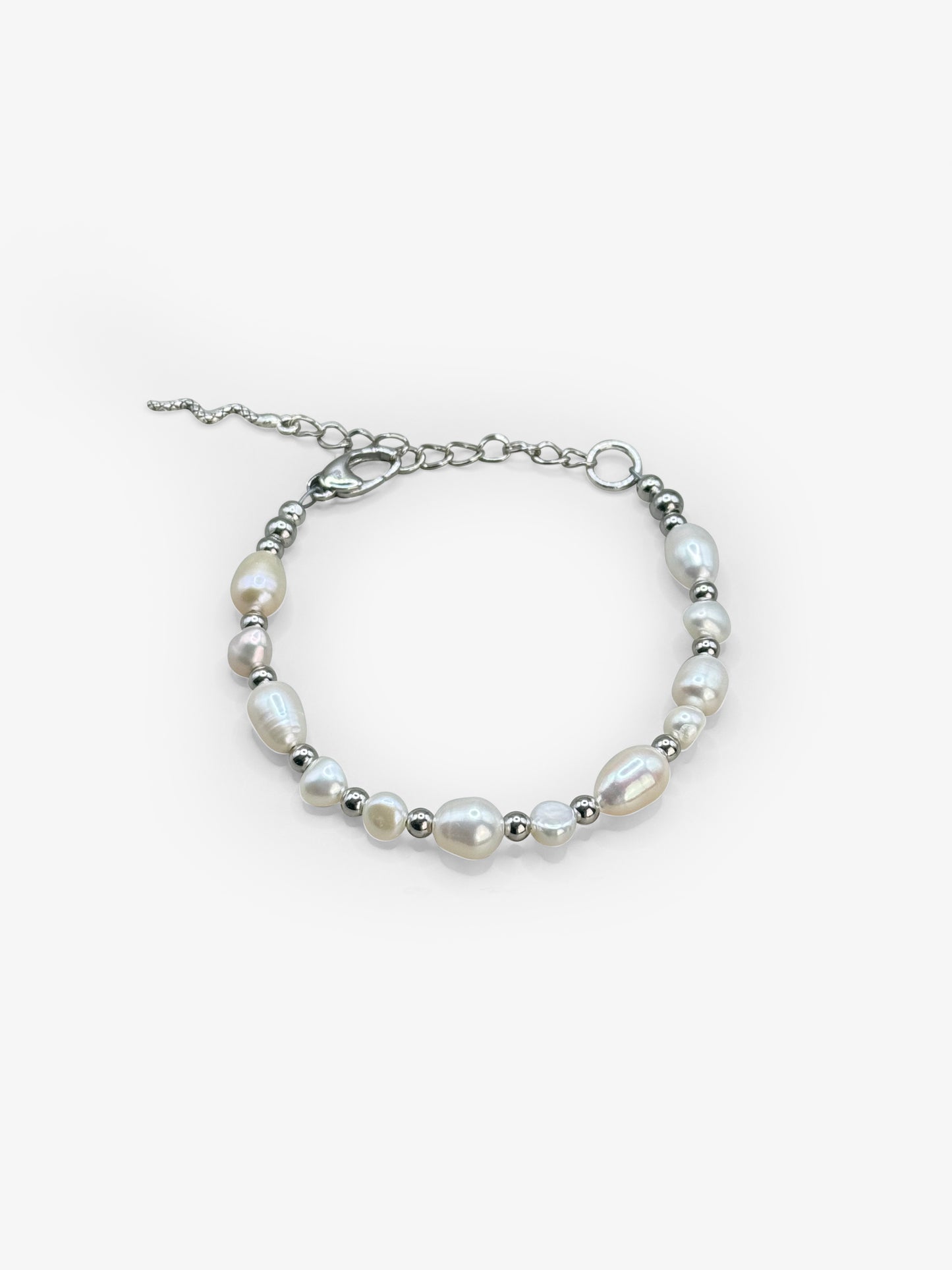 Large Pearl Bracelet