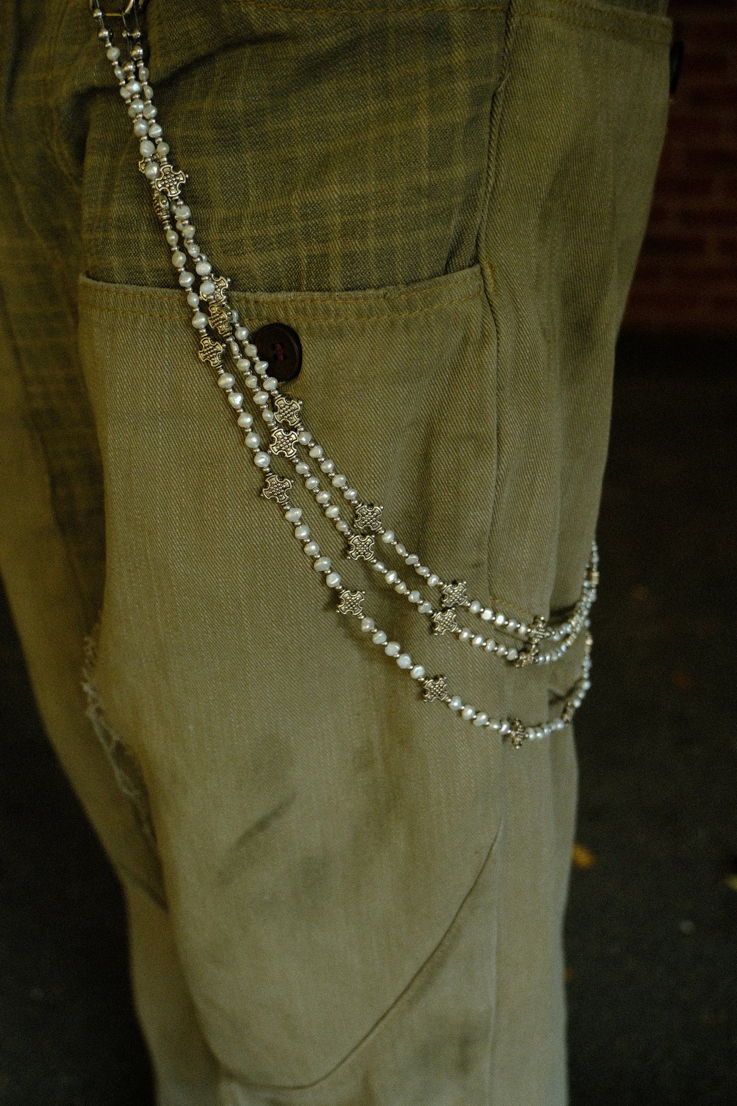 28' Baroque Pearl Belt Chain