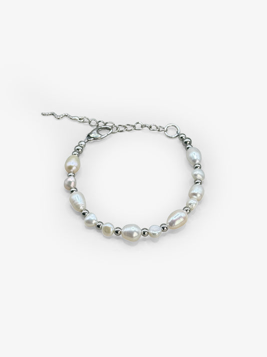 Large Pearl Bracelet